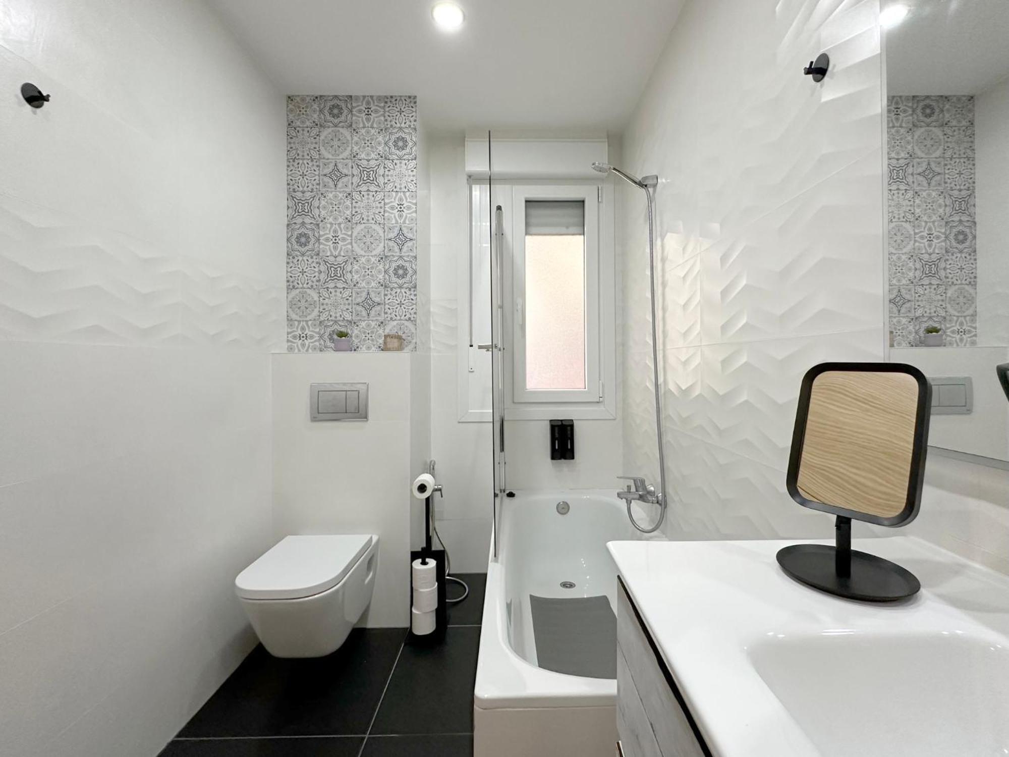 Encantador Apartamento Junto Al Ayuntamiento بلباو المظهر الخارجي الصورة